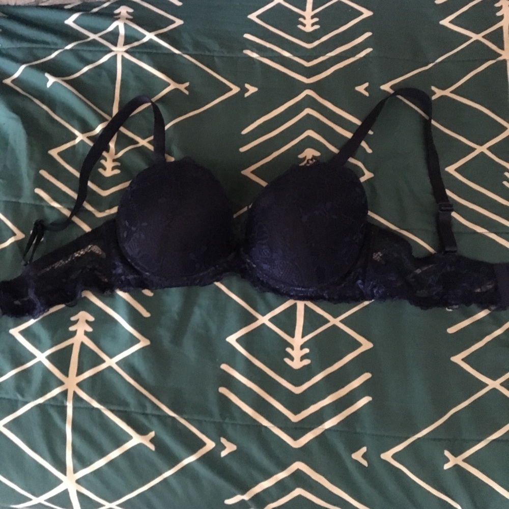 Navy blue lace bra size 36D